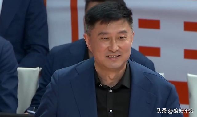 亚博体育app下载-杜锋：拉科塞维奇首秀整体表现不错，但防守和分享球还需要磨合